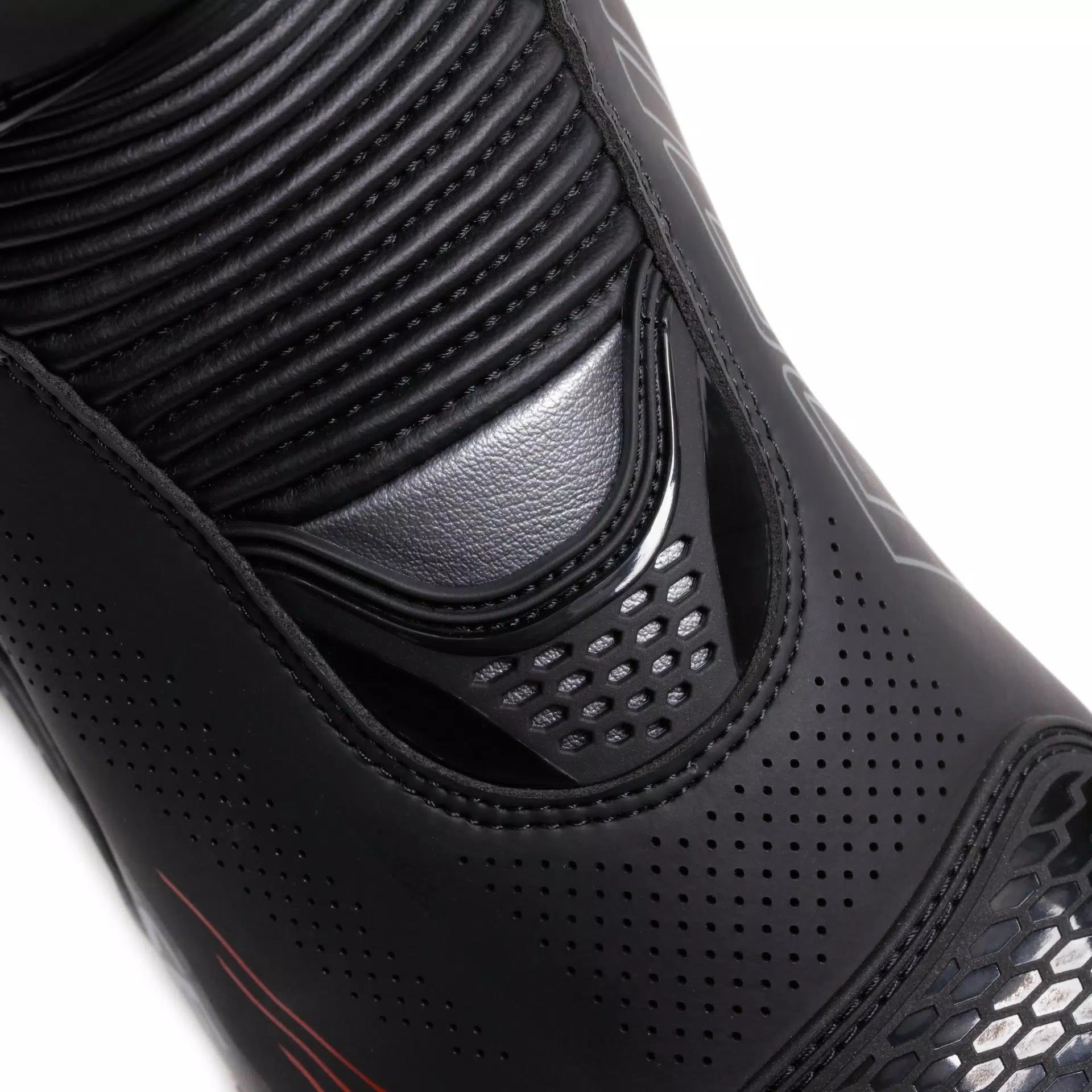 Dainese Torque 4 Air Racing and Roads Motorcycle boots Summer | Men | Black | 2017900086B7800