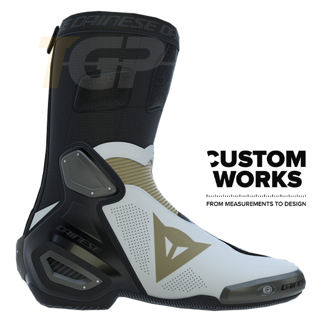 Dainese Axial 2 Air Racing and road motorcycle boots | Men | Pearl white / Magnesium | Custom Works 