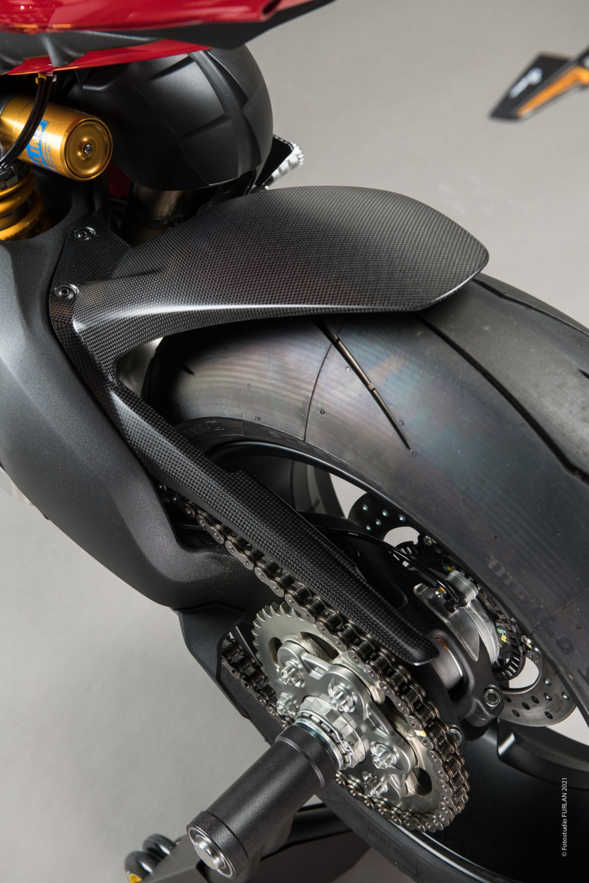 Rear fender Carbon LighTech Ducati Panigale V4/S/R (18-24) CARD0820 