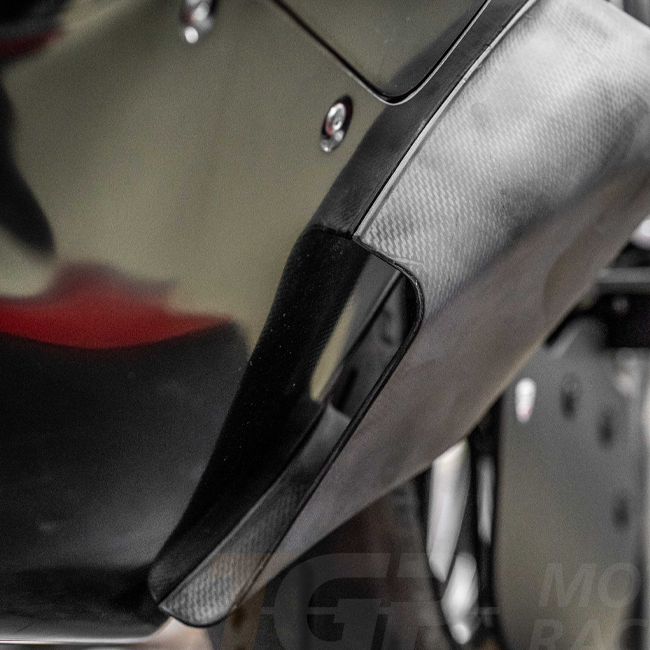 Corner Sidepods Set Lavatex AP Carbon Line Ducati Panigale V4/S/R (25-26) 