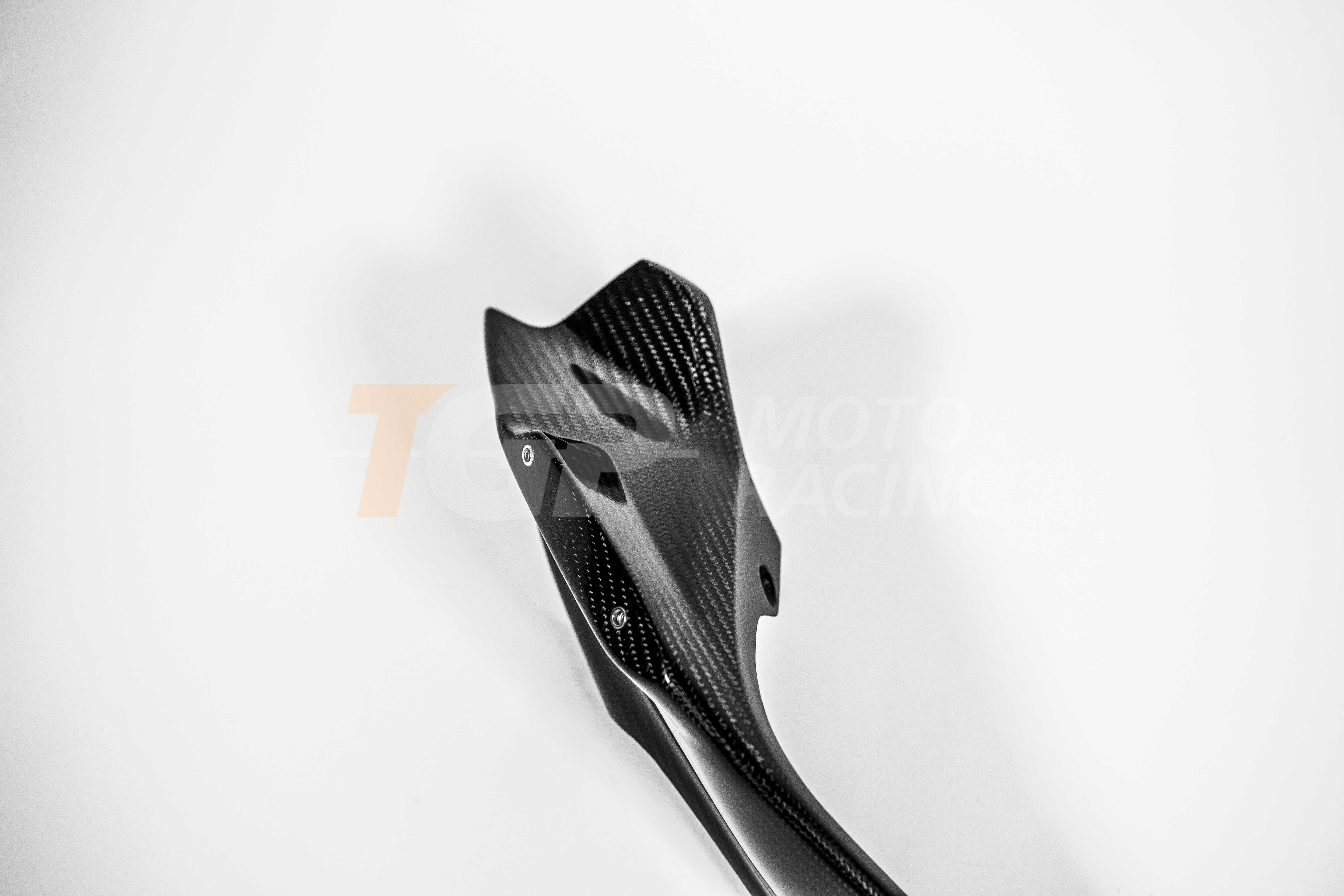 Rear fairing right 200g carbon AP Carbon Line Ducati Panigale V4/S/R (25-26) 