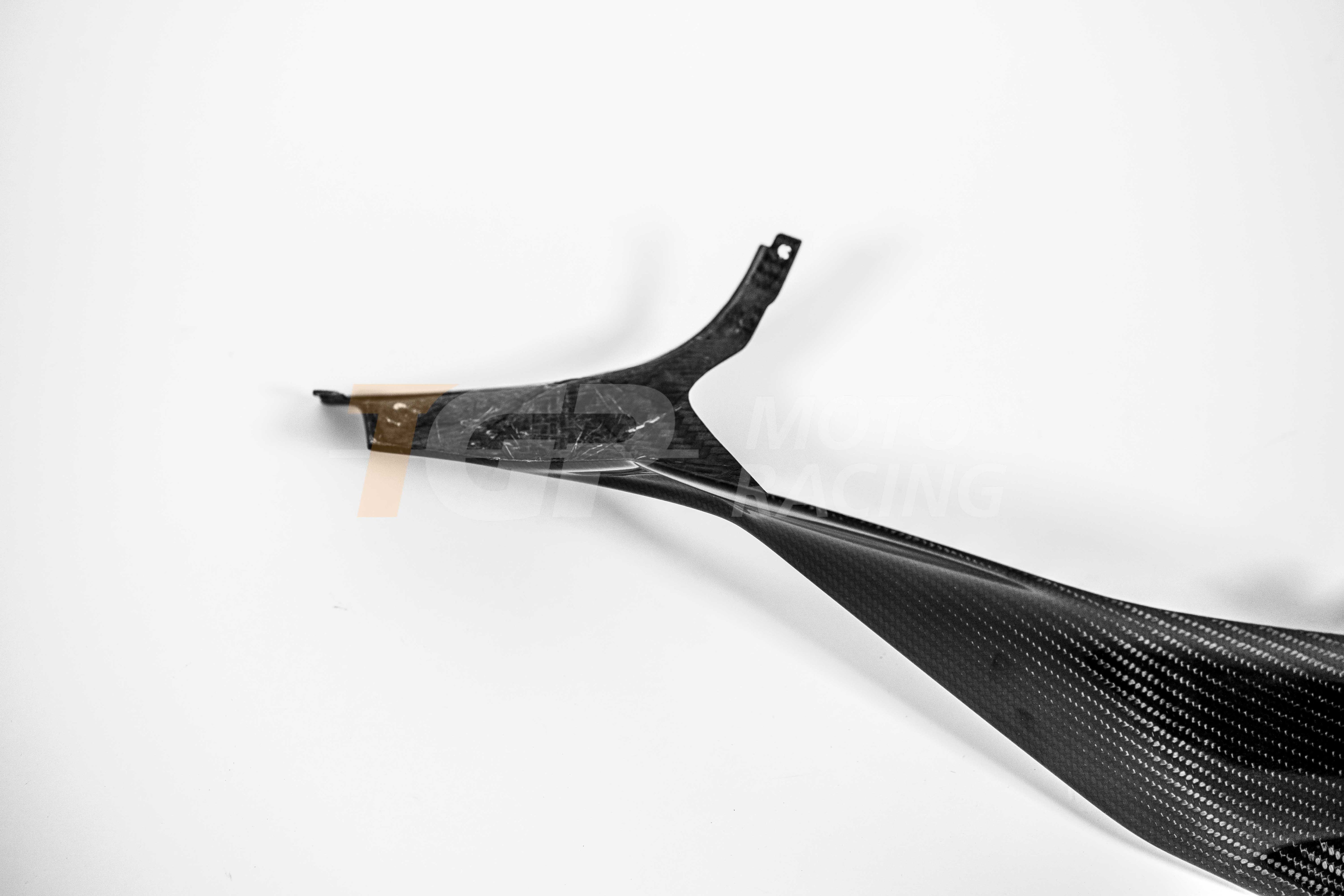 Rear fairing right 200g carbon AP Carbon Line Ducati Panigale V4/S/R (25-26) 