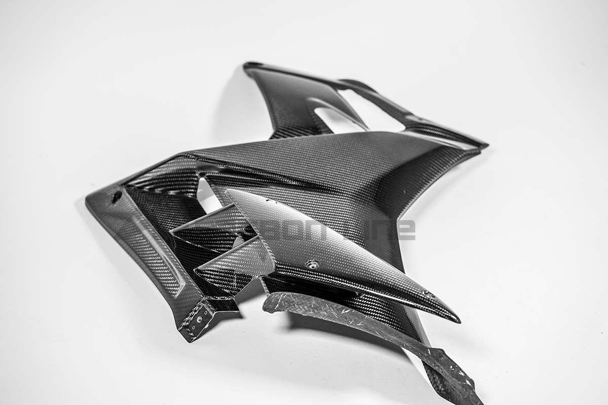 Left side panel 200g AP Carbon Line Aprilia RSV4/RR/1100 Factory (21-26) 