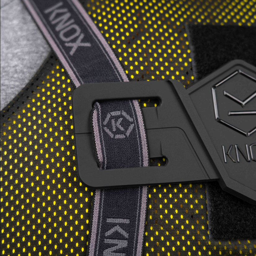 Knox Micro-Lock Protector de pecho | Hombre | Negro | 1014729044180 