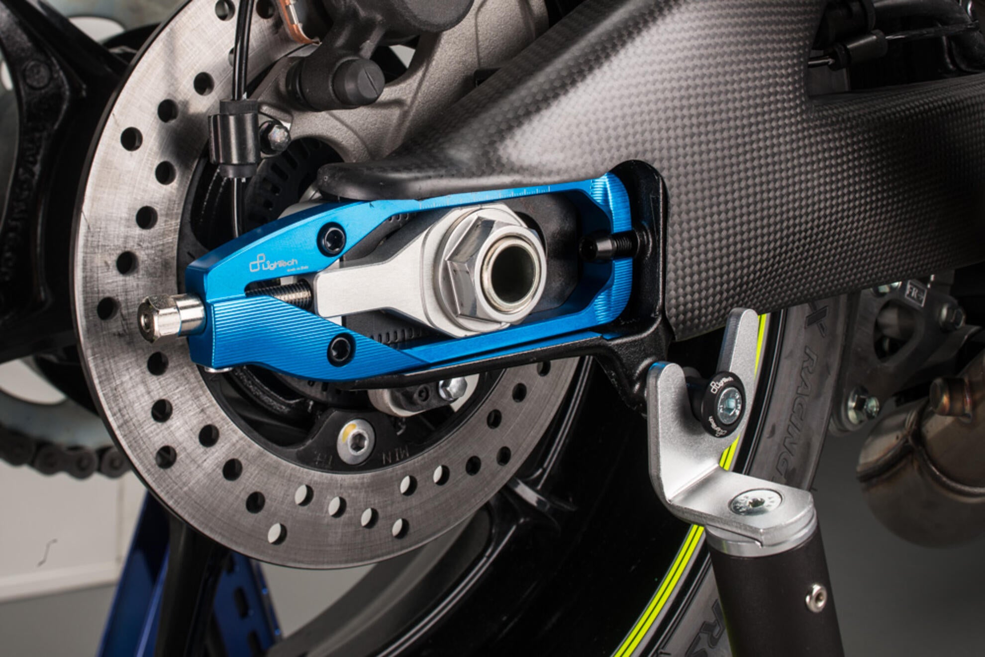 Tensor de cadena LighTech Suzuki GSX-R 1000 (17-23) TESU008 