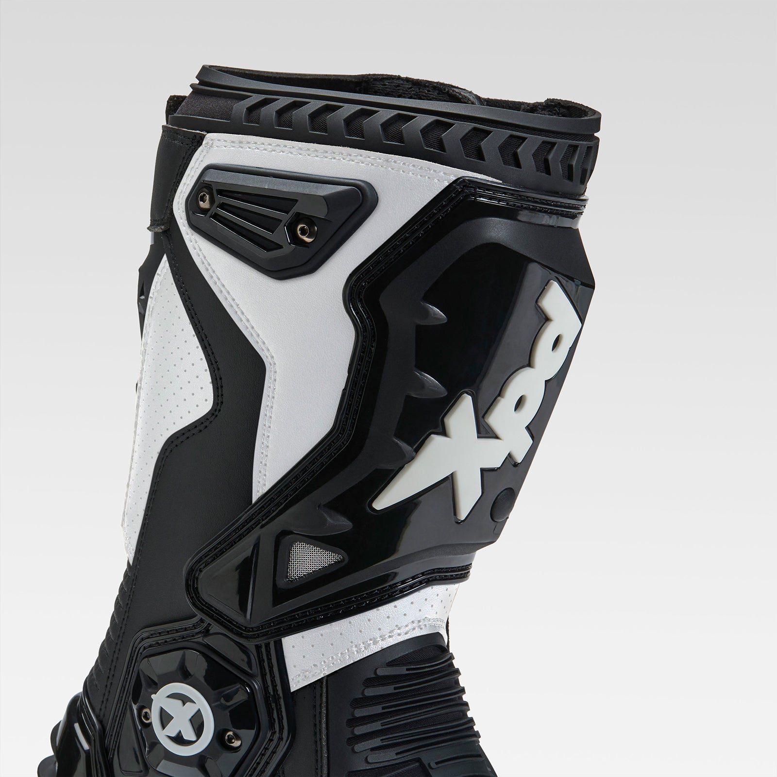 XPD XP6-S Motorcycle Boots | Men | White/Black 
