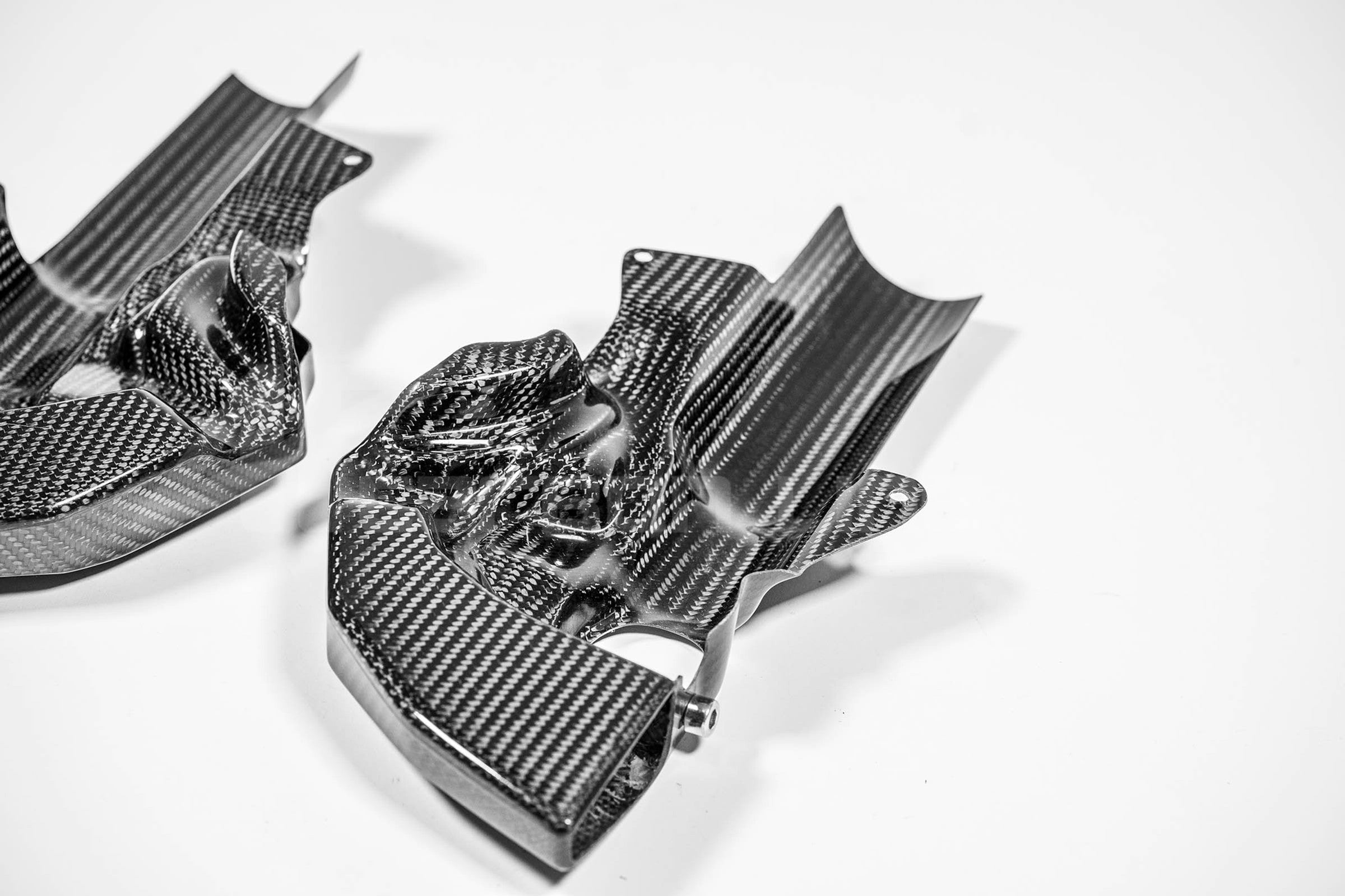 Braking cooling 200g AP Carbon Line Yamaha YZF-R1 RN65 (20-25)