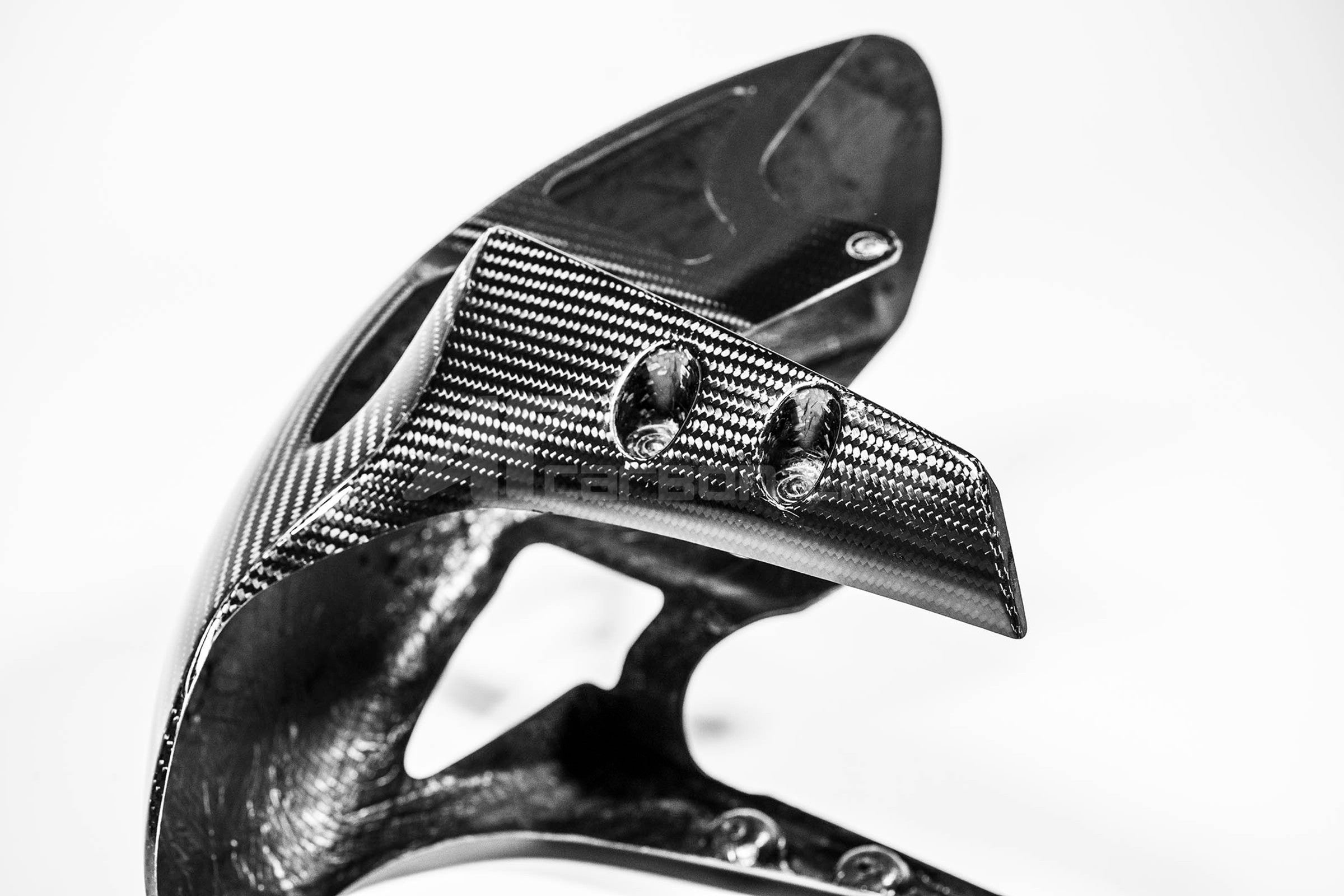 Front fenders 200g AP carbon line yamaha yzf-r1/m rn32, rn49 and rn65 (15-25)