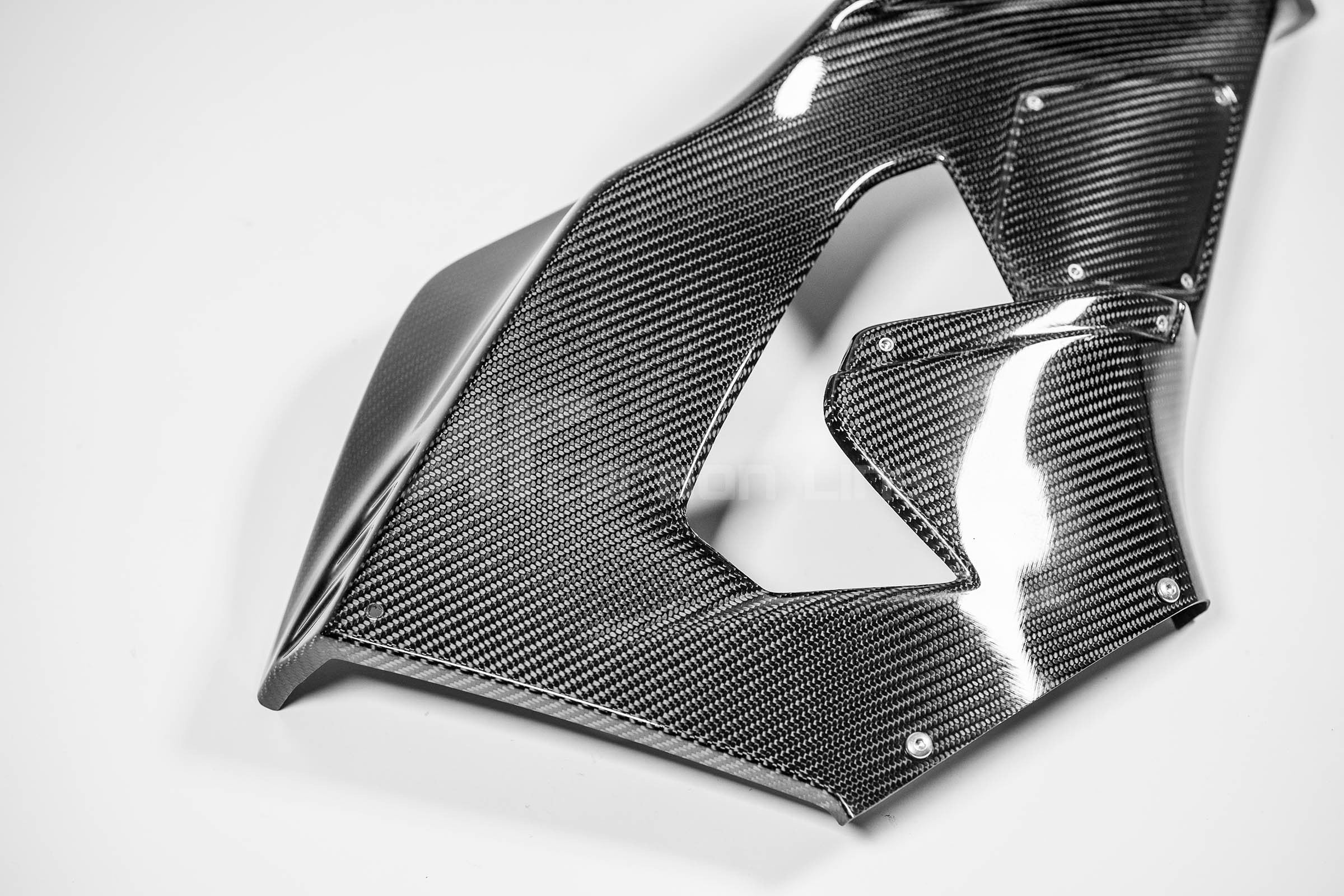 Right side panel 200g AP Carbon Line Honda CBR 1000 RR-R SC82 (20-23) 