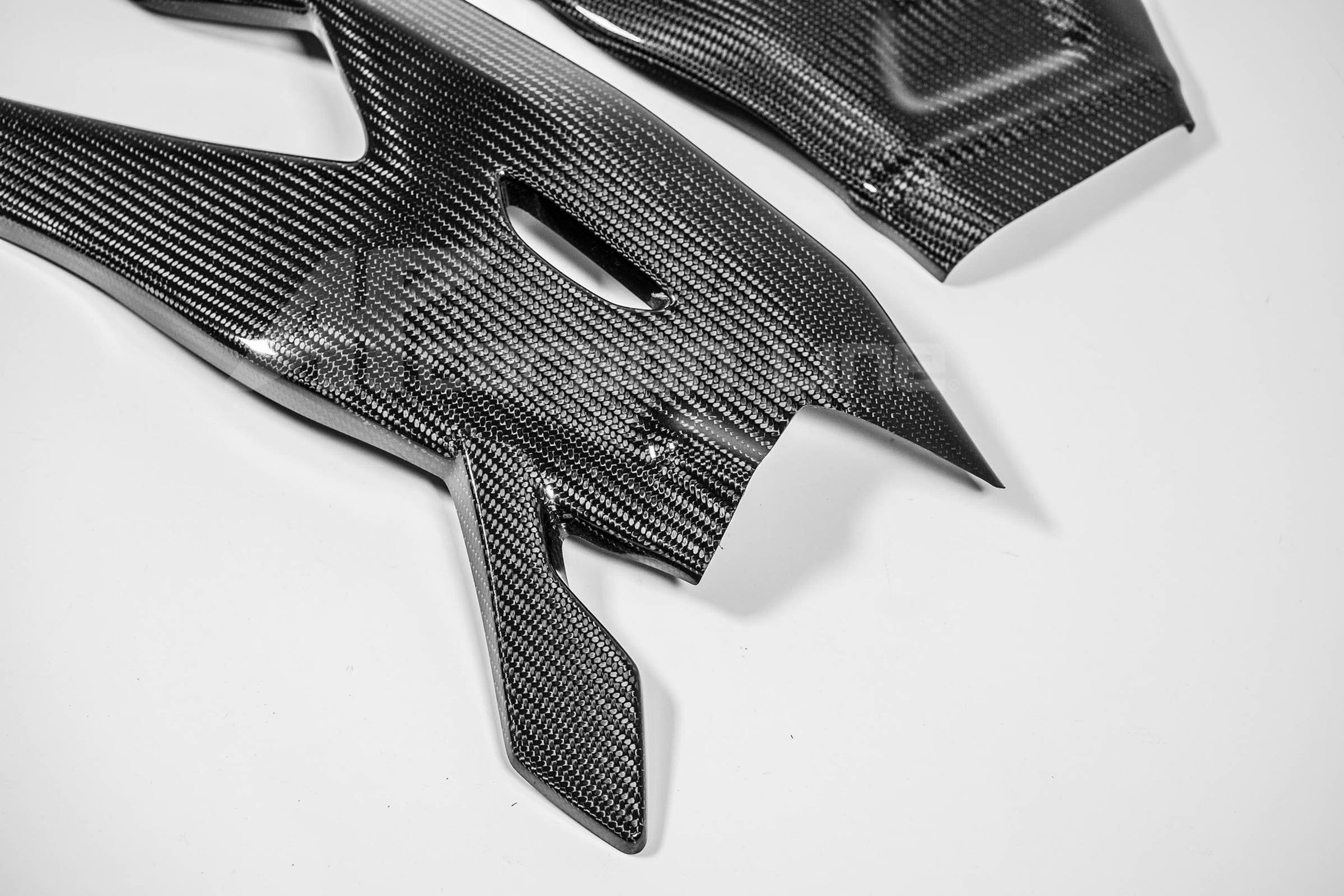 Swing covers 200g AP carbon line yamaha yzf-r1/m rn32, RN49 and RN65 (15-25)