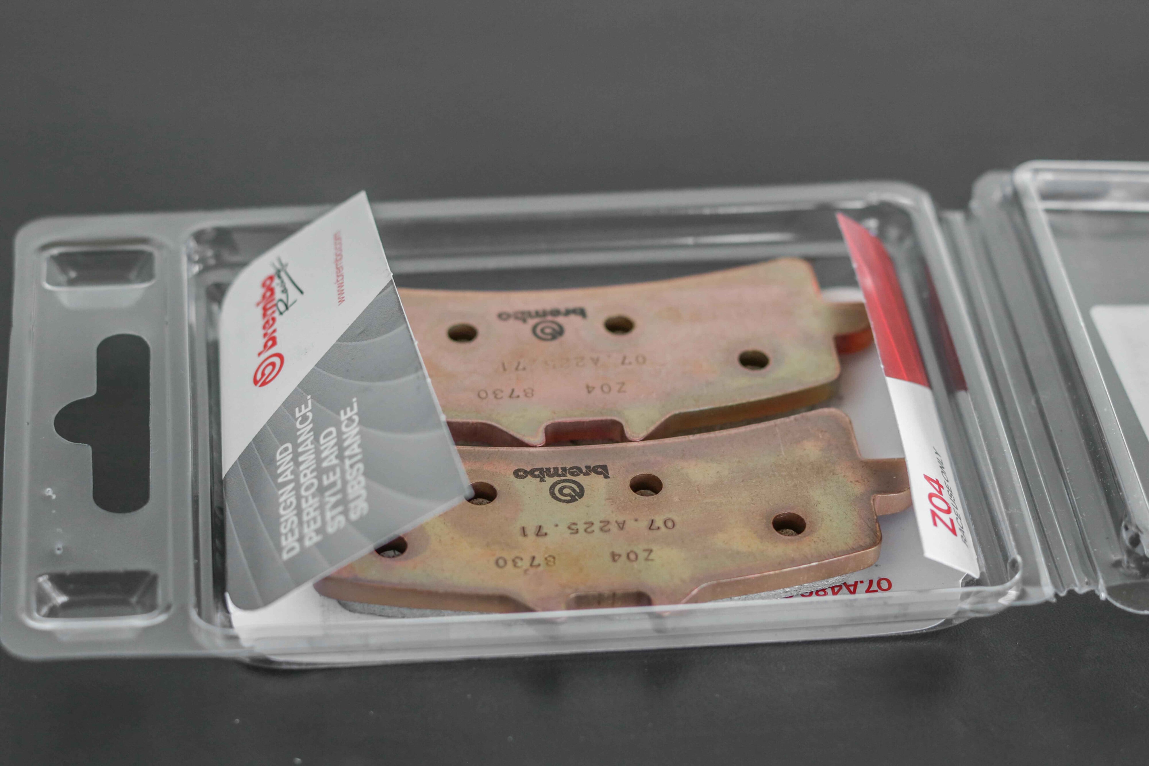 Brembo Z04 racing brake pads for BMW HP 4 (12-14) 107A48639 