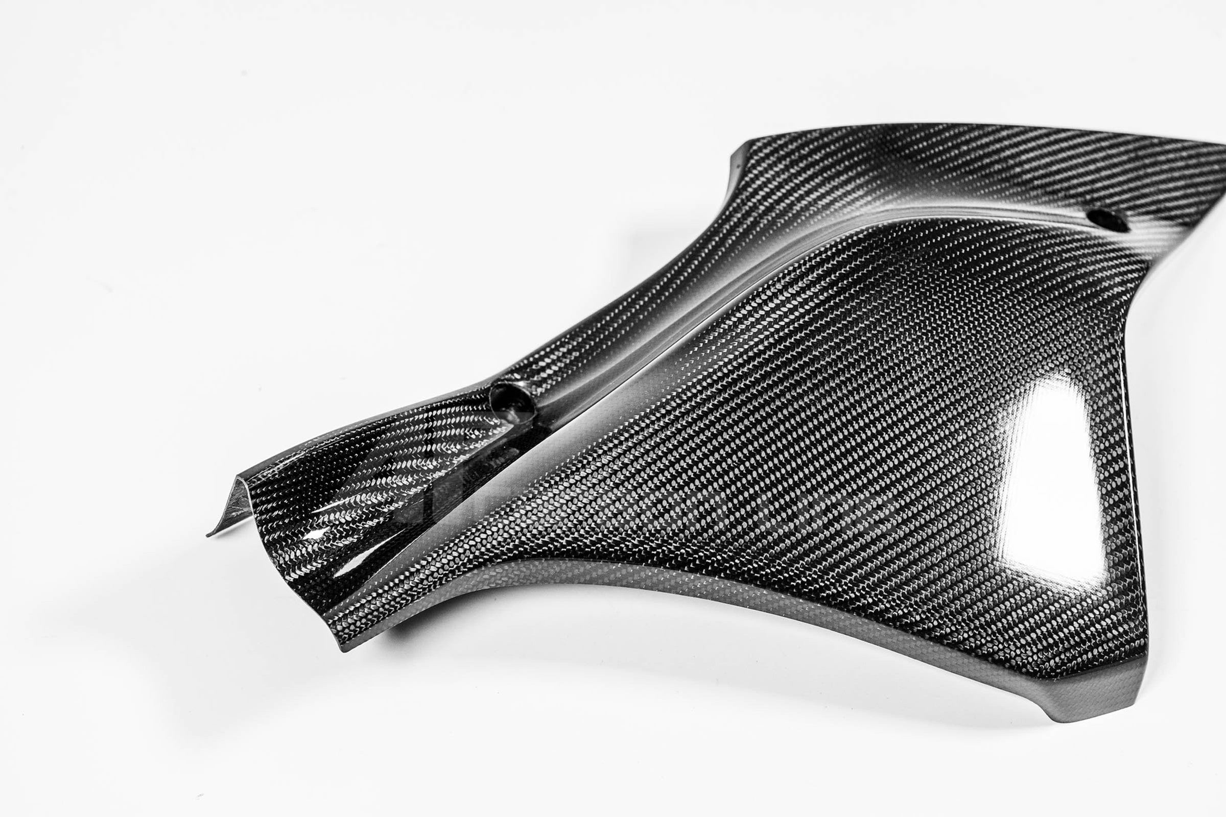 Side part on the left 200g AP carbon line yamaha yzf-r1/m rn65 (20-25)