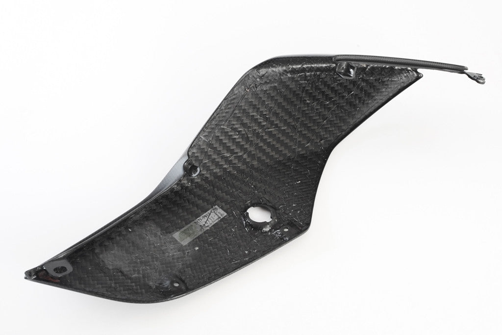 Rear trim on the right Carbon Fullsix Ducati Panigale 1199/R/S (12-17)