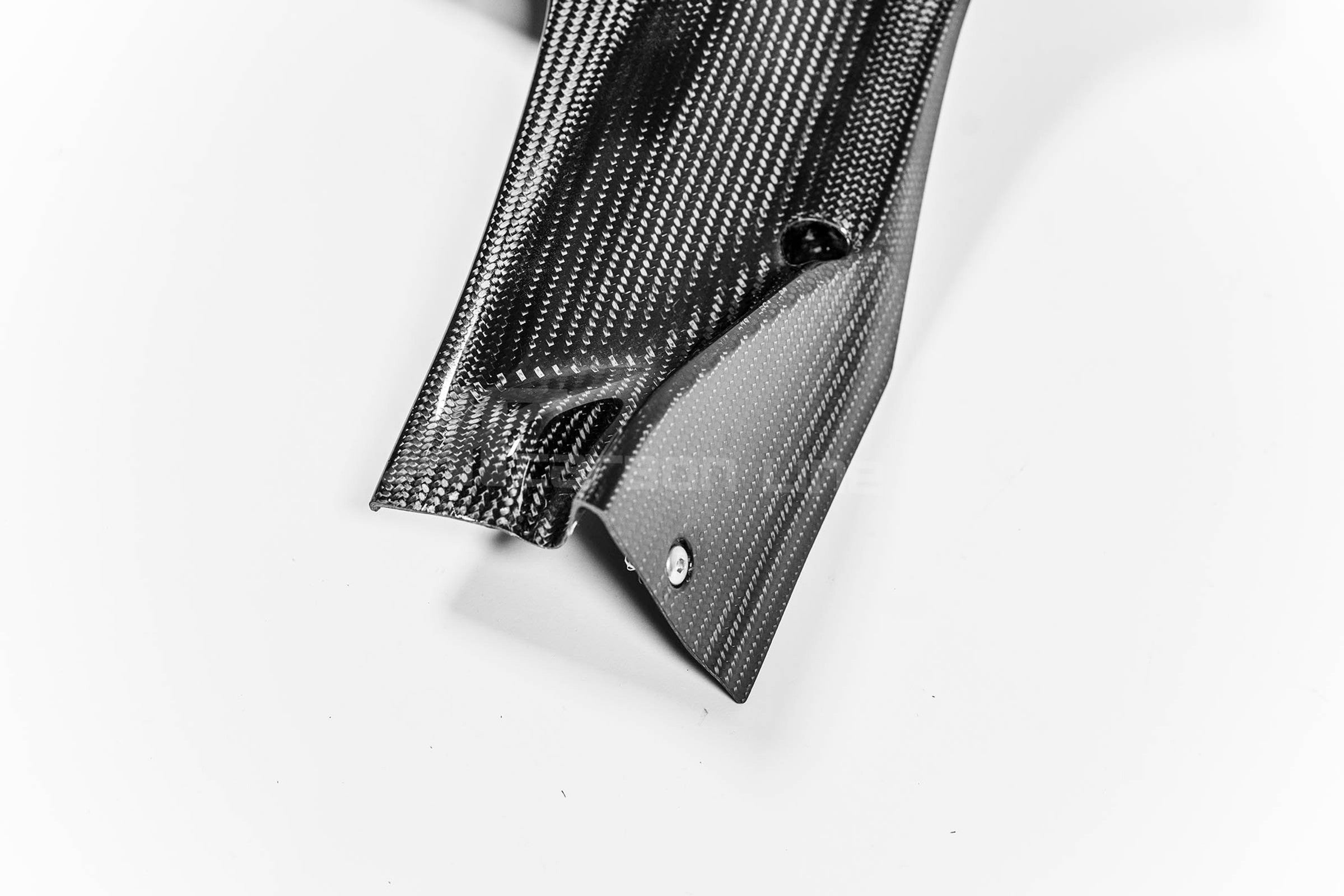 Panel lateral derecho 200g AP Carbon Line Yamaha YZF-R1/M RN65 (20-25) 