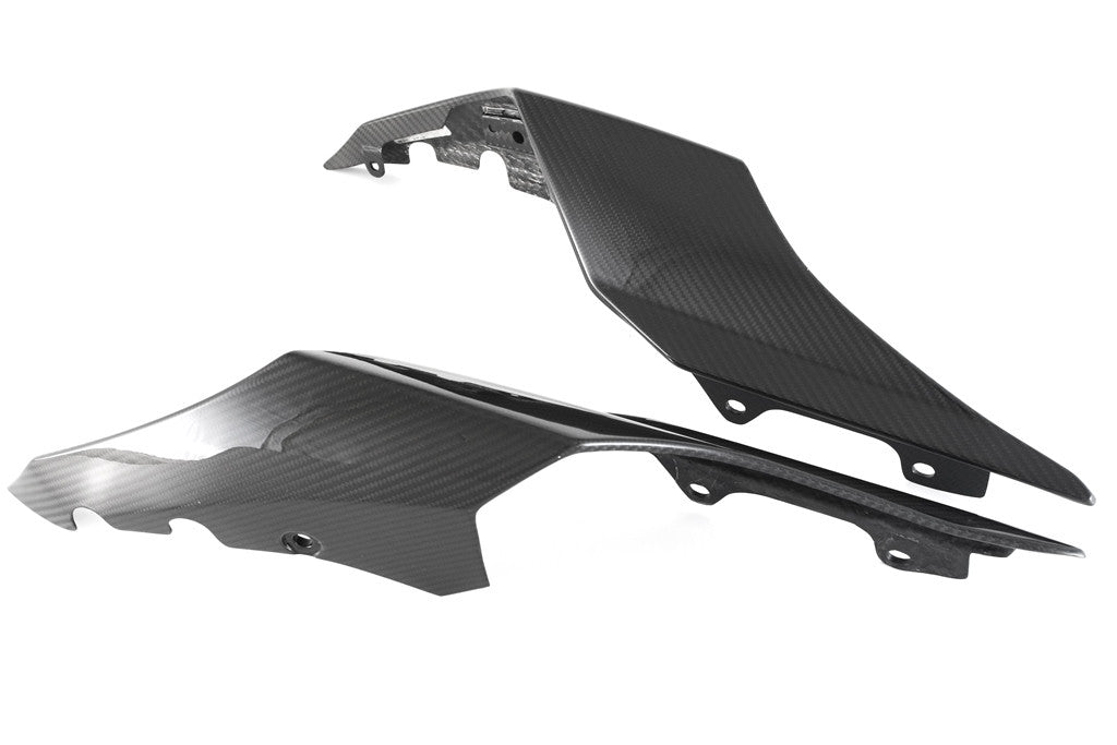 Heck cladding Carbon Fullsix Yamaha YZF-R1/M RN32, RN49 & RN65 (15-25)
