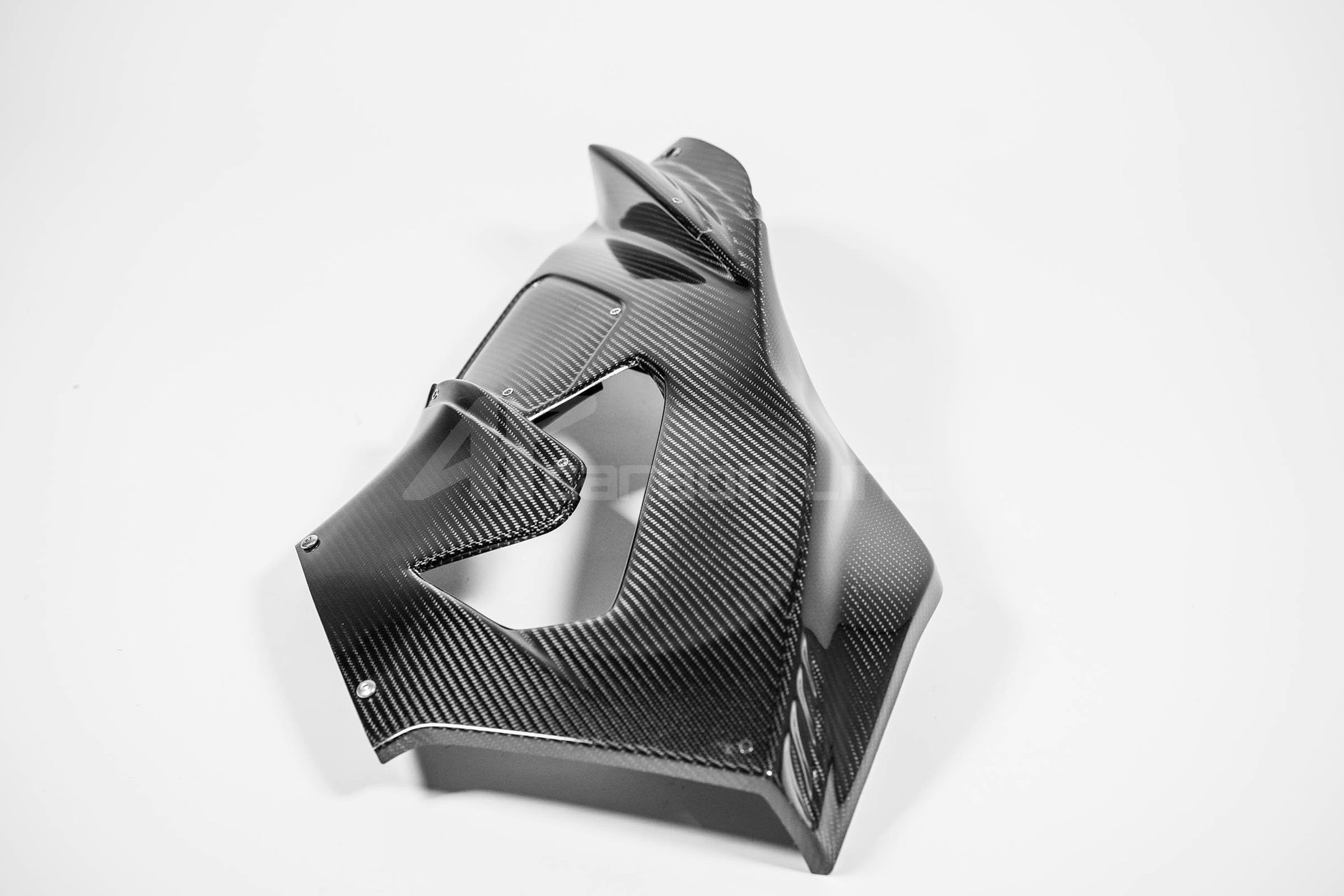 Panel lateral izquierdo 200g AP Carbon Line Honda CBR 1000 RR-R SC82 (20-23) 