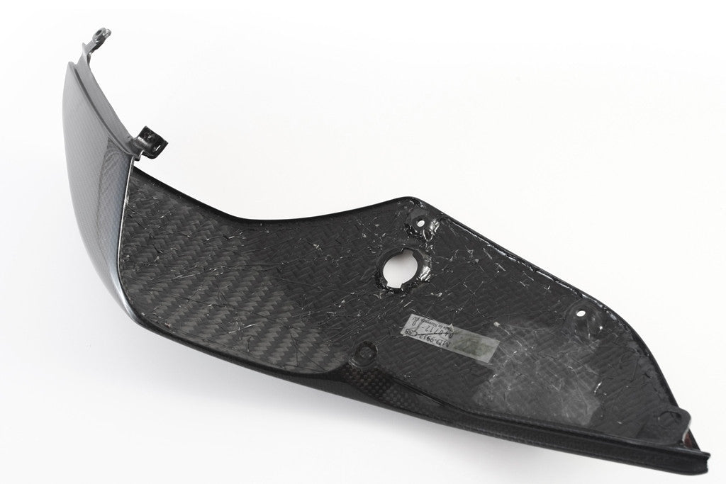 Rear trim on the right Carbon Fullsix Ducati Panigale 1199/R/S (12-17)